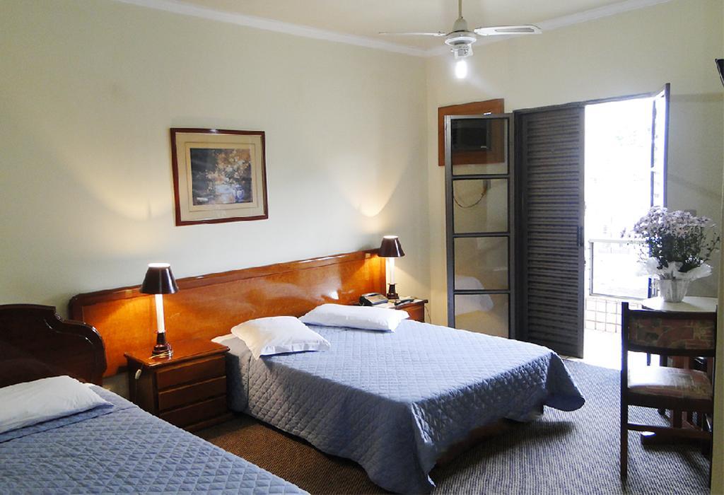 Hotel Lopes Кашамбу Номер фото
